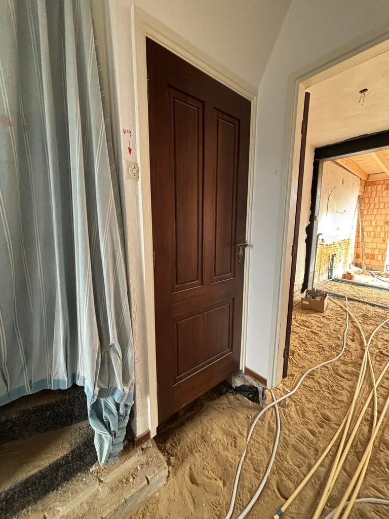 Massieg houten binnendeuren | 1 incl slot, Doe-het-zelf en Verbouw, Deuren en Horren, Ophalen, Gebruikt, 80 tot 100 cm, Binnendeur
