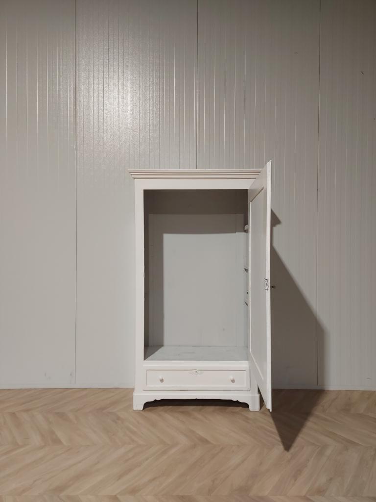 Landelijke klassieke kast, eendeurskast,linnenkast, hangkast, Ophalen of Verzenden
