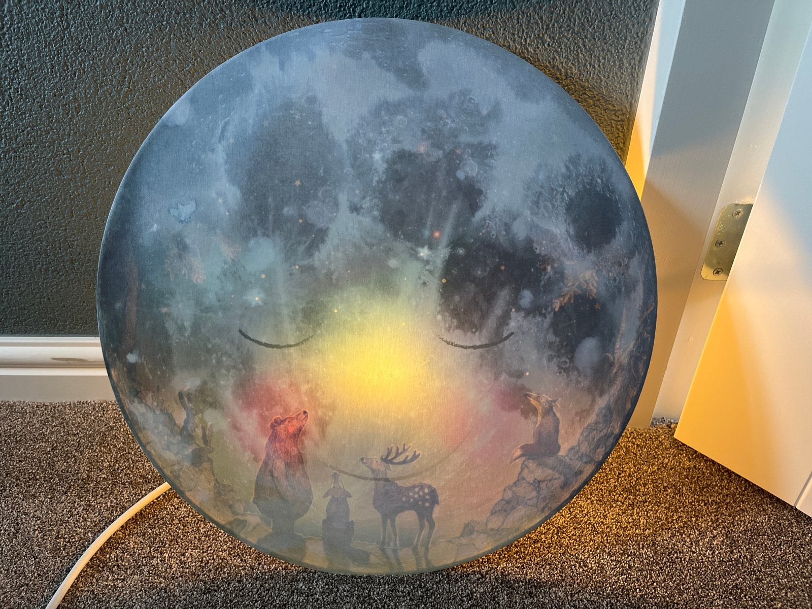 Maanlamp met bosdieren en kleurverandering, Overige merken, Ophalen of Verzenden, Zo goed als nieuw, Meerkleurig