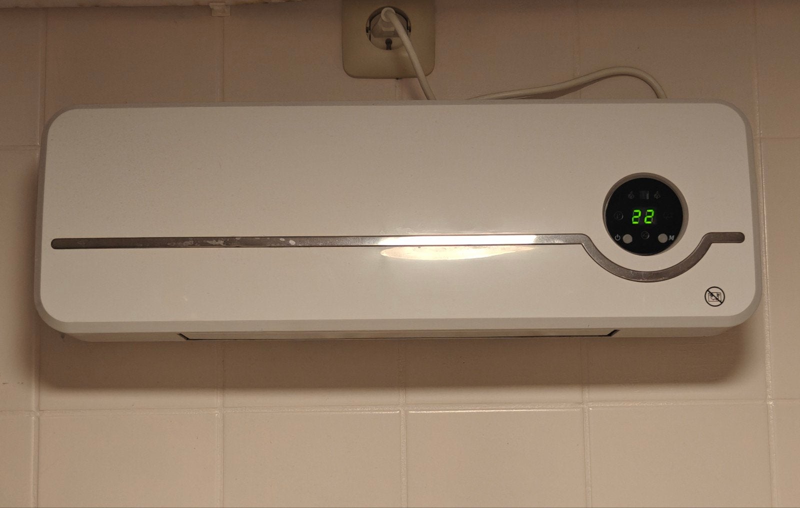 Keramische wandverwarming met afstandsbediening, Ophalen, Gebruikt, Verwarmen, Minder dan 60 m³