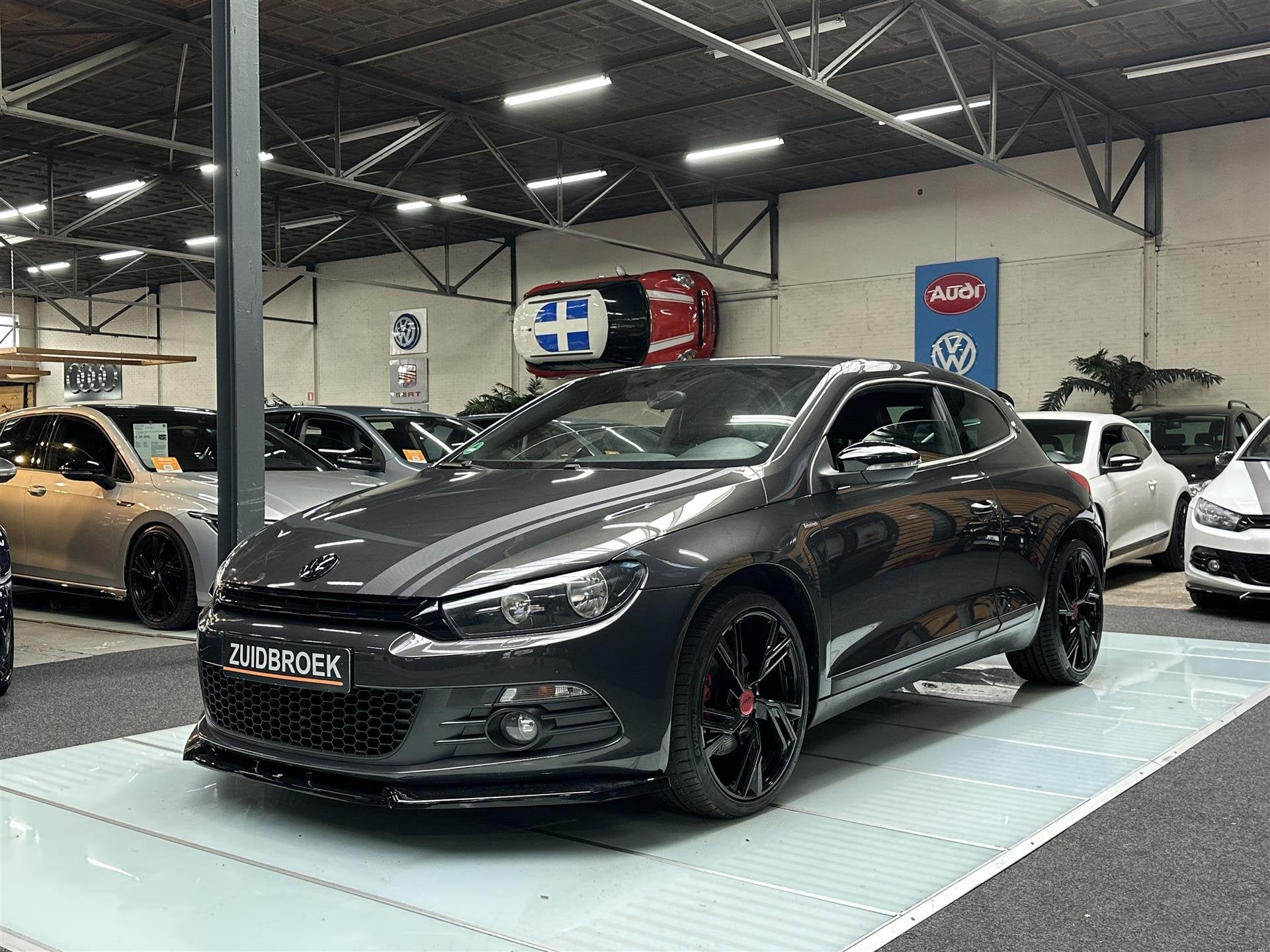 Volkswagen Scirocco 2.0 TSI (bj 2009, automaat), Auto's, Automaat, Gebruikt, 4 cilinders, 1984 cc