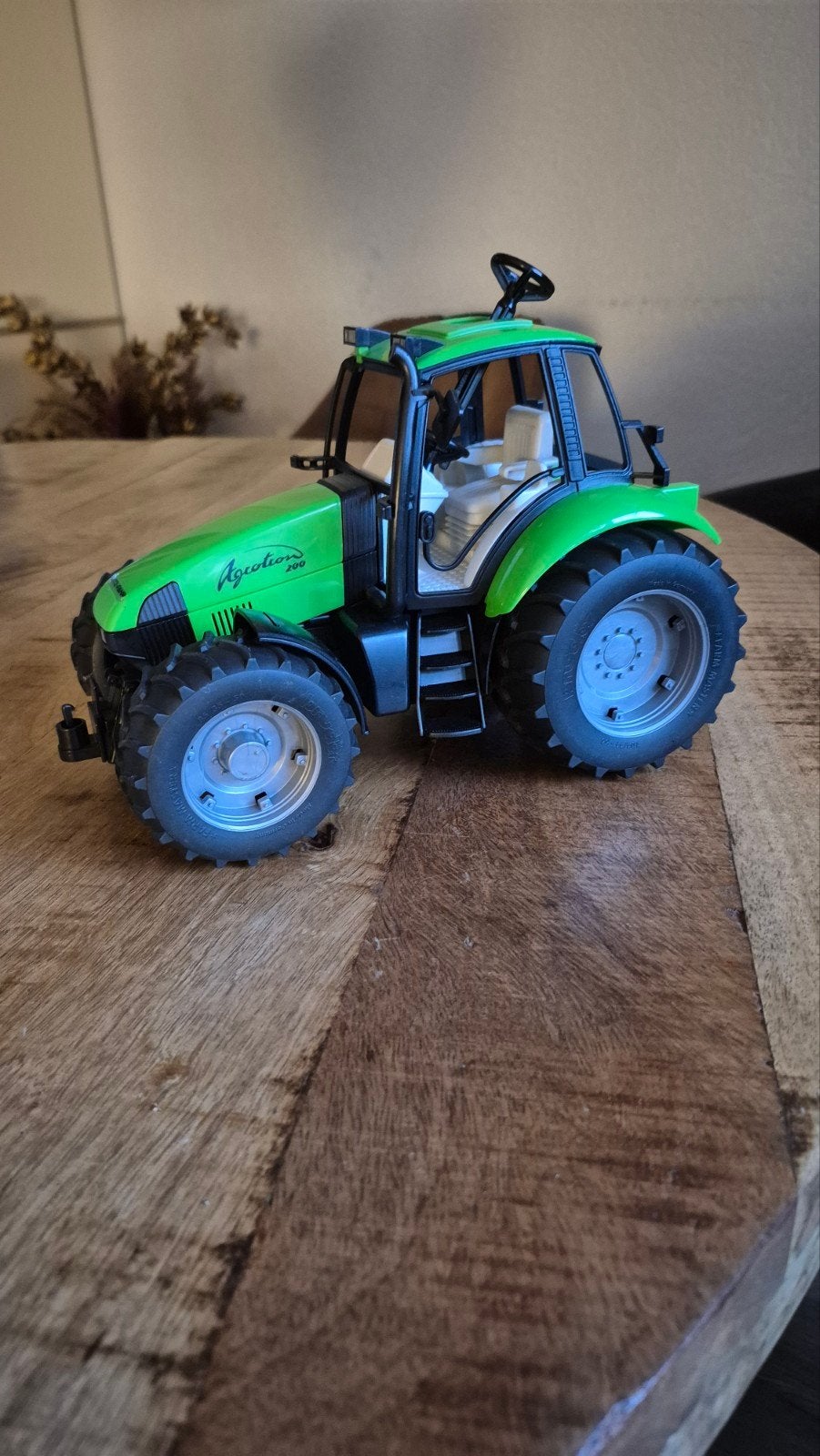 Bruder trekker, Ophalen, Jongen of Meisje