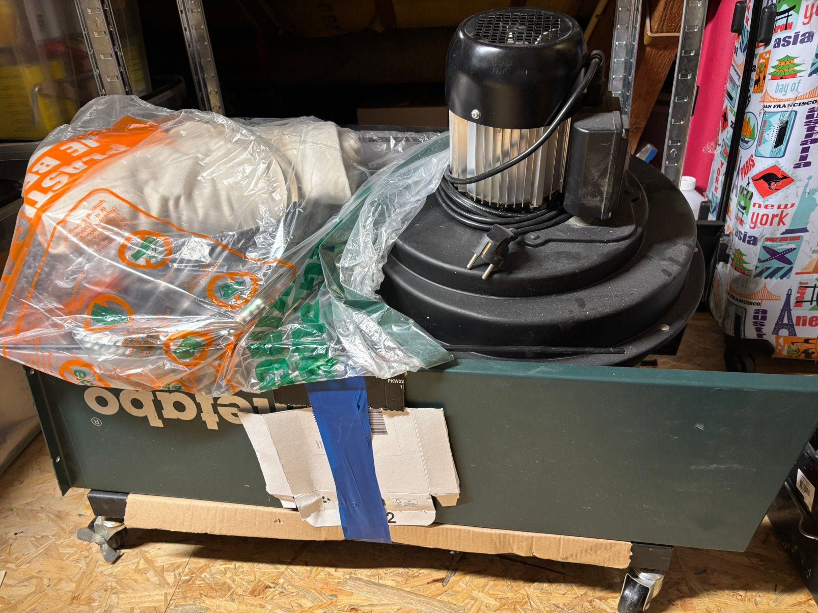 Te Koop: Metabo Stofafzuiging, Ophalen, Cirkelzaag, Zo goed als nieuw, 30 tot 70 mm