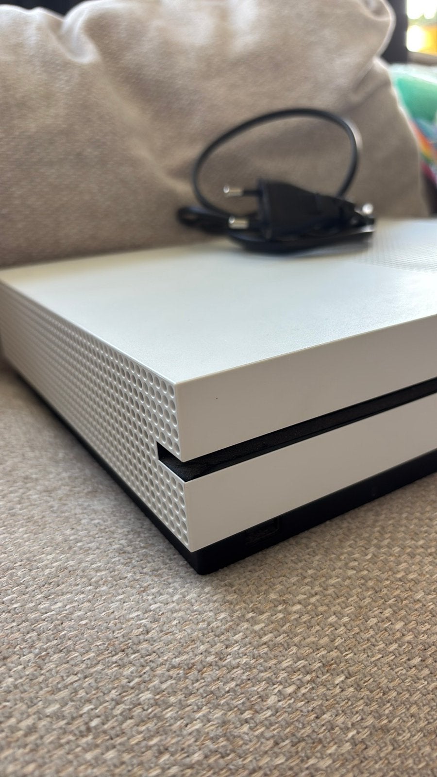 XBOX ONE S, Spelcomputers en Games, Spelcomputers | Xbox One, Ophalen, Zo goed als nieuw, 1 TB, Met 1 controller