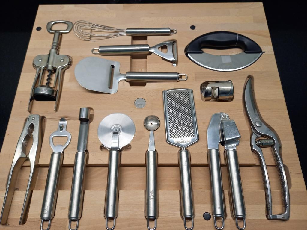 Complete Keukengerei CUTTING INCX ITALY Set op Houten Plank, Overige typen, Zilver, Ophalen of Verzenden, Zo goed als nieuw
