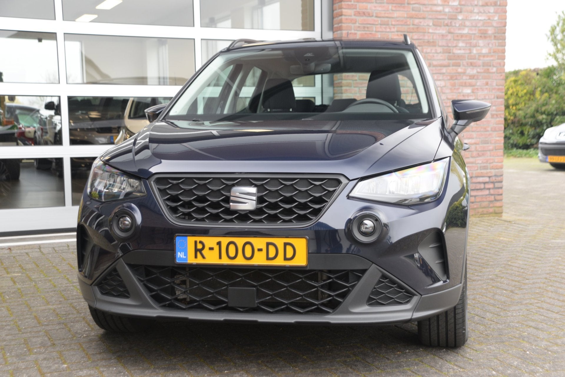 Seat Arona 1.0 TSI Style | Carplay | Park Assist | Climate c, Auto's, Dealer onderhouden, Gebruikt, 95 pk, Blauw