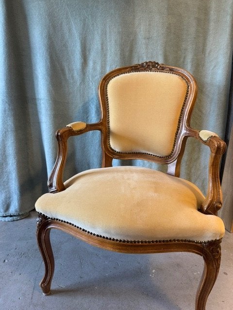 elegant stoeltje met klassieke uitstraling, Huis en Inrichting, Ophalen, Gebruikt, Overige kleuren, Louis XV