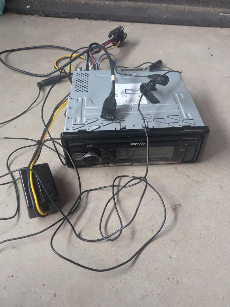Kenwood KDC-BT73DAB, Auto diversen, Autoradio's, Ophalen of Verzenden, Gebruikt