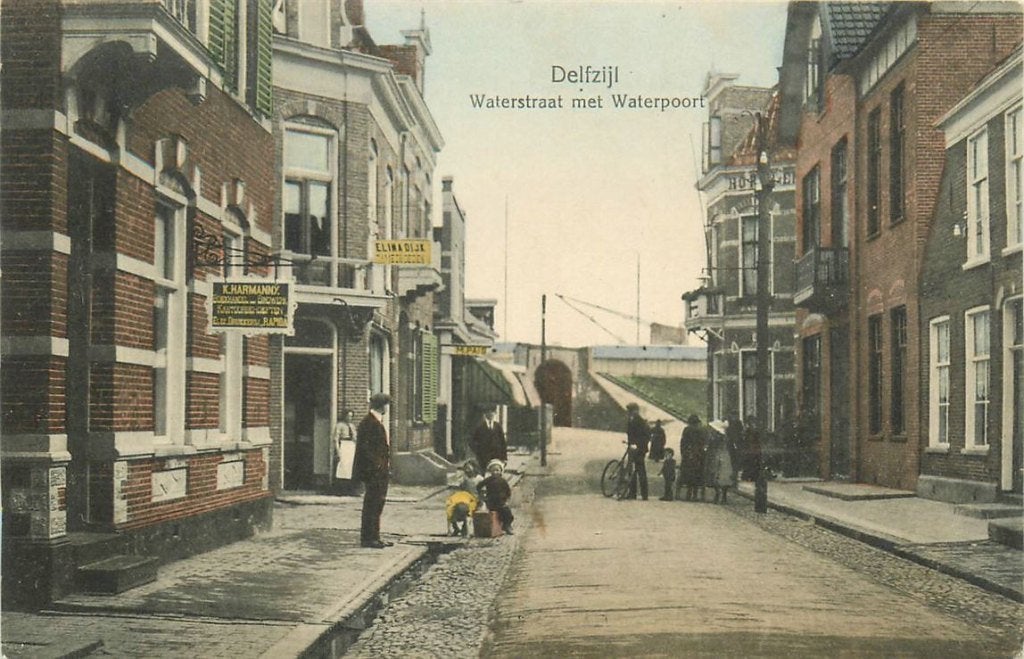 701-183-015 Delfzijl Waterstraat, Verzenden, Voor 1920, Groningen
