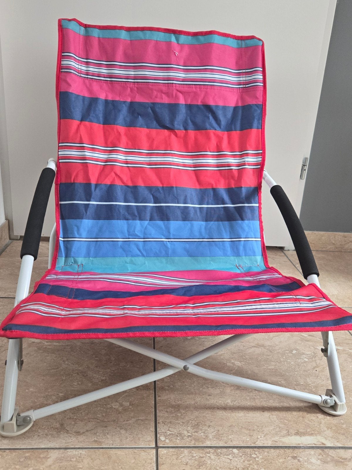 Opvouwbaar strand/campingstoeltje (ANWB) met draagzak, Ophalen of Verzenden