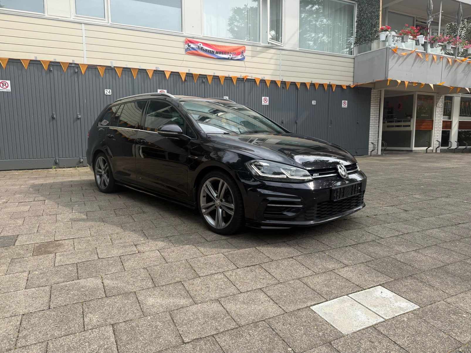 Volkswagen golf 1.5 tsi r line panoramadak, Automaat, Euro 6, 4 cilinders, 150 pk