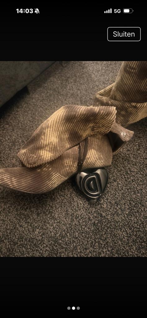 Bruine ribfluwelen laarzen met hak, Kleding | Dames, Schoenen, Verzenden, Gedragen, Bruin, Lage of Enkellaarzen