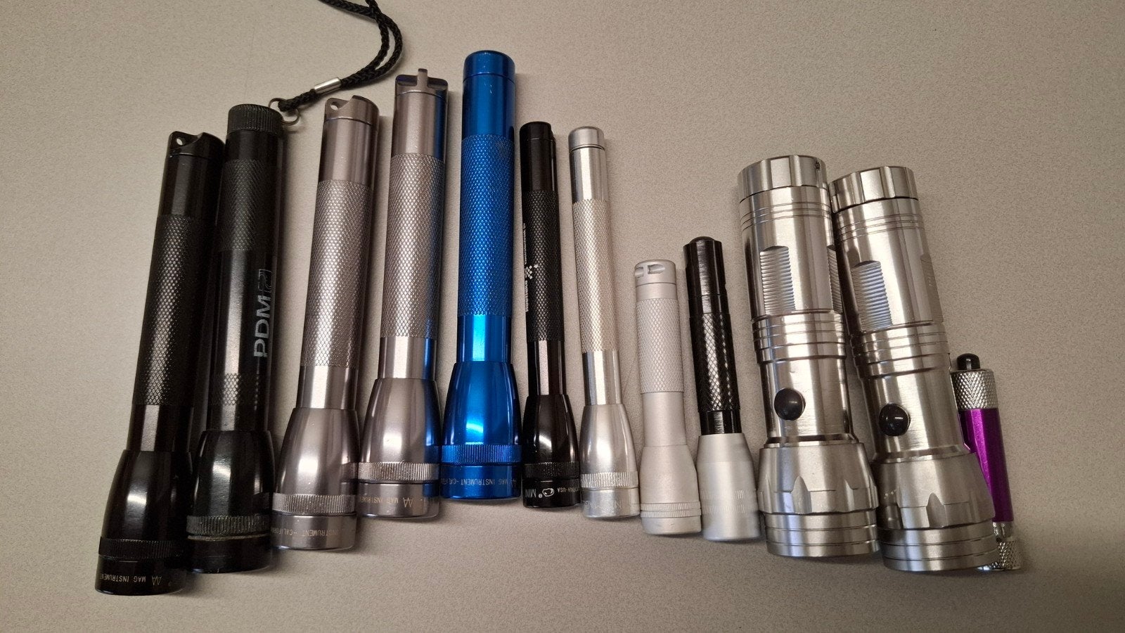 Maglite kleine zoeklichten (vintage), Ophalen of Verzenden, Zo goed als nieuw, Batterij