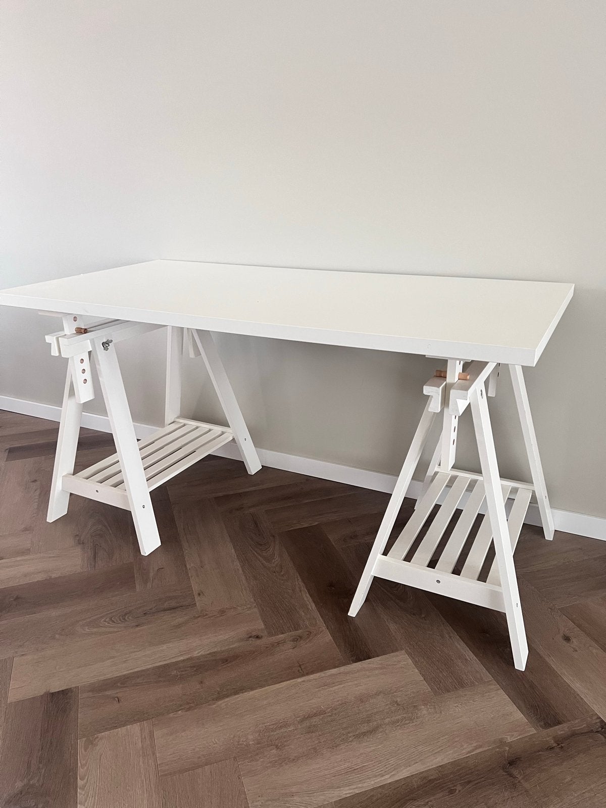 IKEA Finnvard schragen met Linnmon bureaublad 75x150, Huis en Inrichting, Ophalen, Overige typen, Gebruikt, Scandinavisch