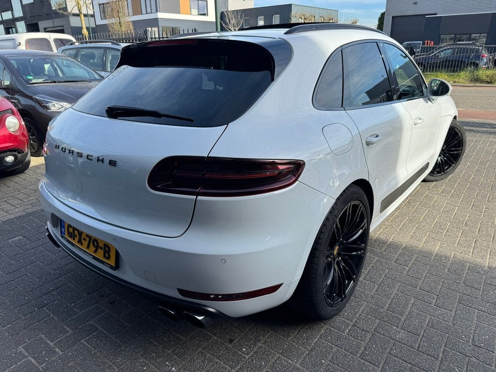 Porsche Macan 3.0 GTS PANO 360 TREKHAAK SPORTUITLAAT KEYLESS, Automaat, Gebruikt, Euro 6, Wit