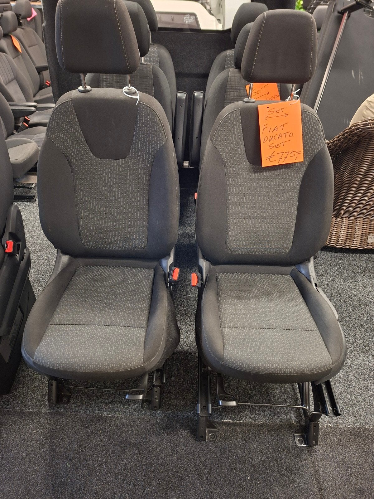 Fiat Ducato Stoelen met Hoogteverstelling (2006-2027), Auto-onderdelen, Interieur en Bekleding, Ophalen