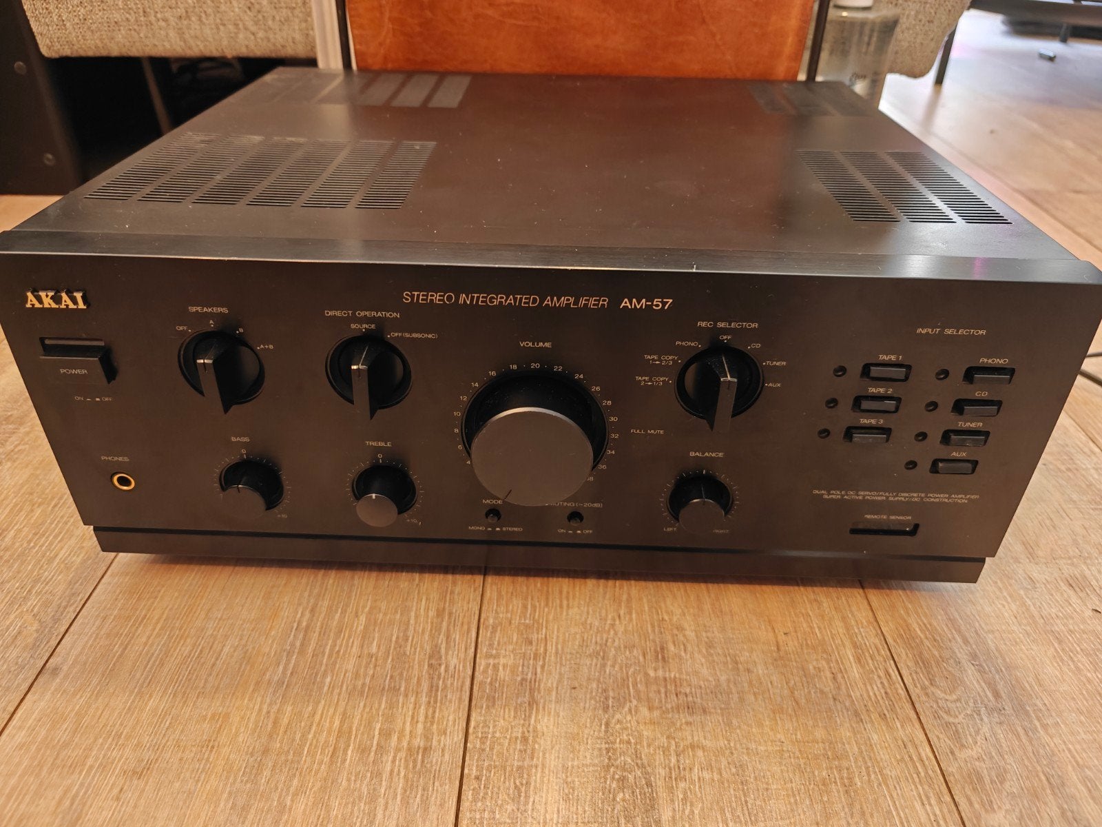 Akai AM-57 - stereo versterker - recapped - phono, Ophalen, 60 tot 120 watt, Overige merken