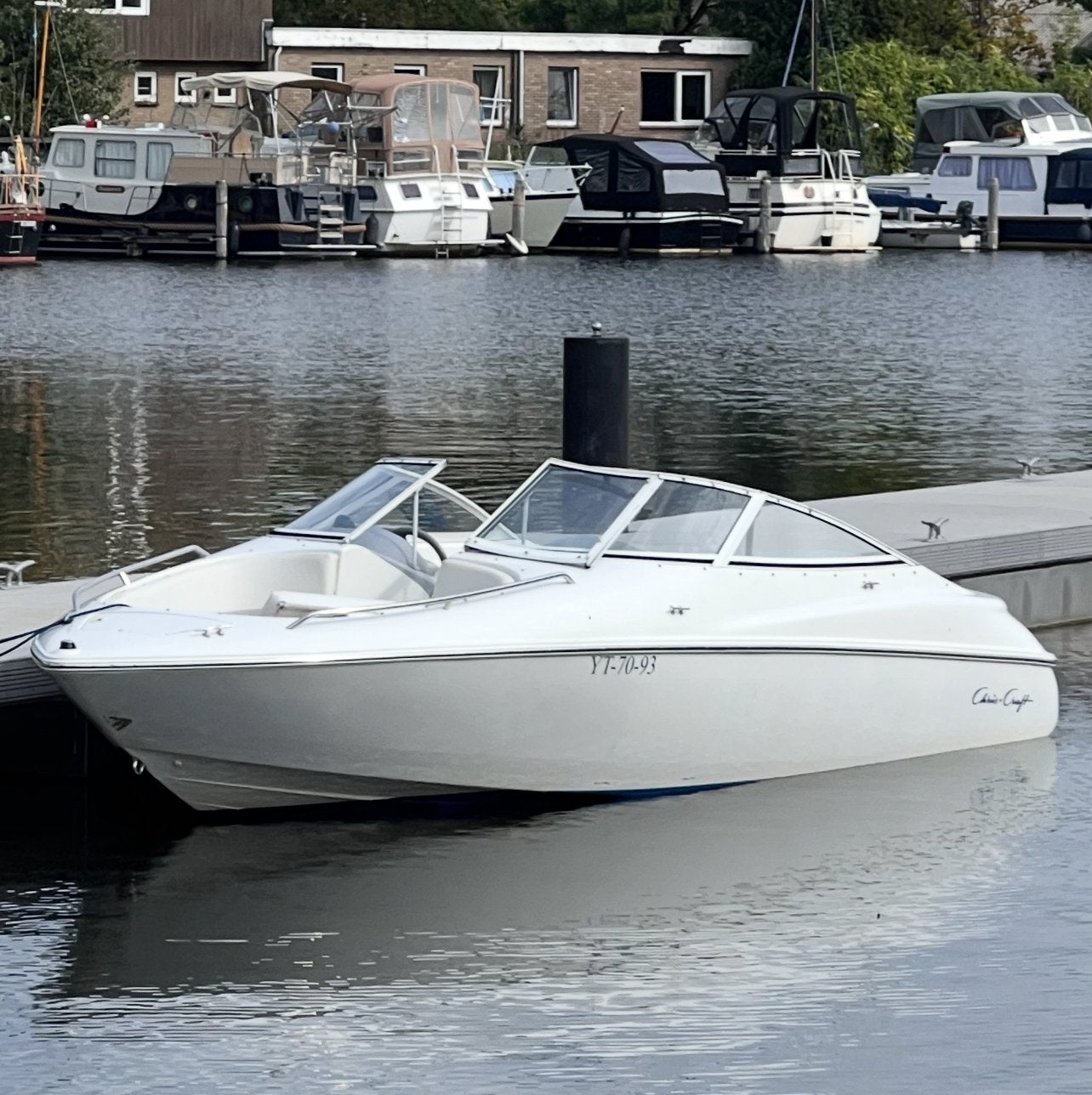 Chris-Craft Speedboot | 150 PK | Uniek model | Incl. trailer, Ophalen, Zo goed als nieuw, Motor en Techniek, Motorboot