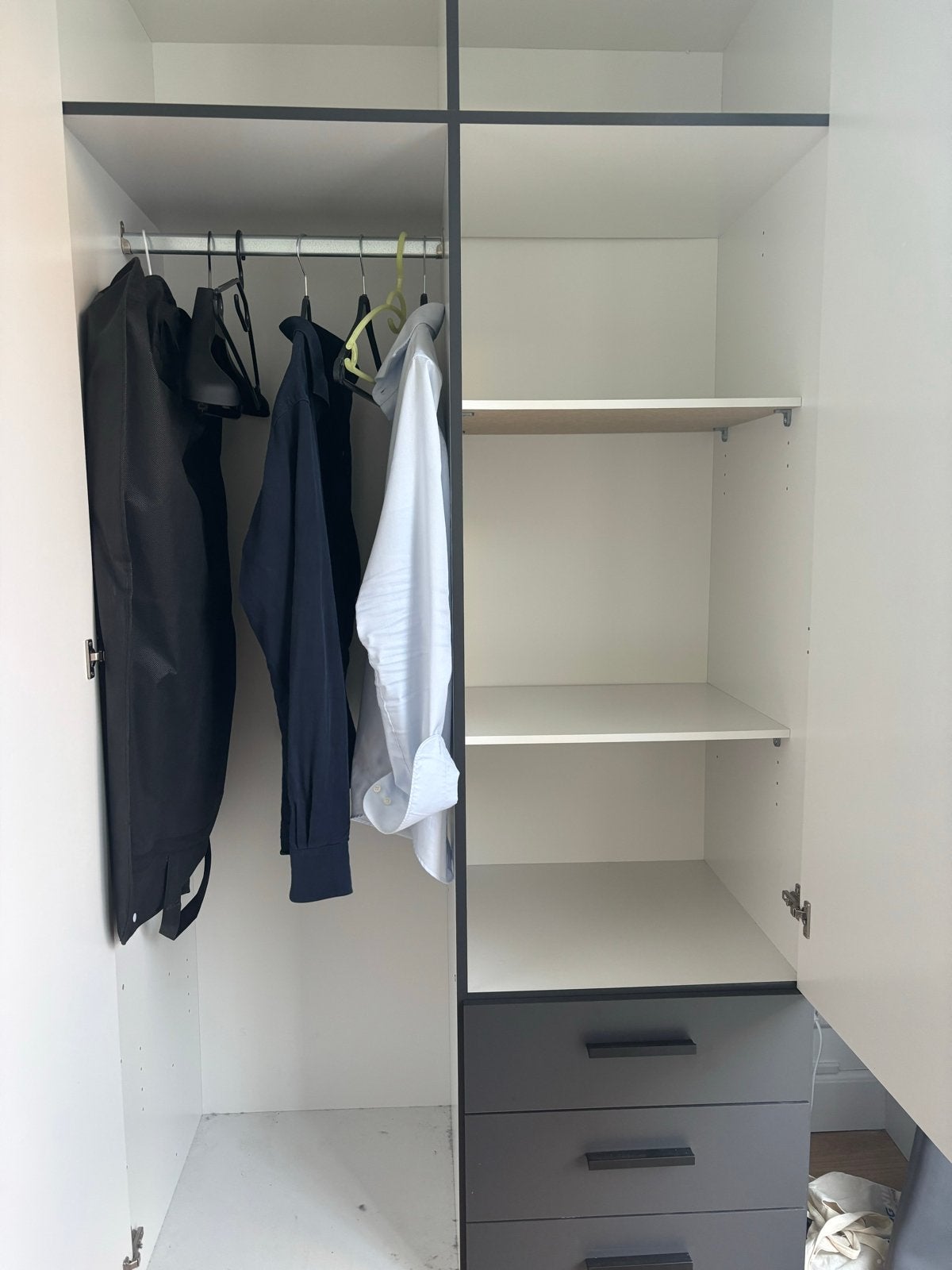 Kledingkast Leenbakker - 200x100x50 cm - Zo goed als nieuw, Huis en Inrichting, Kasten | Kledingkasten, Ophalen, 200 cm of meer