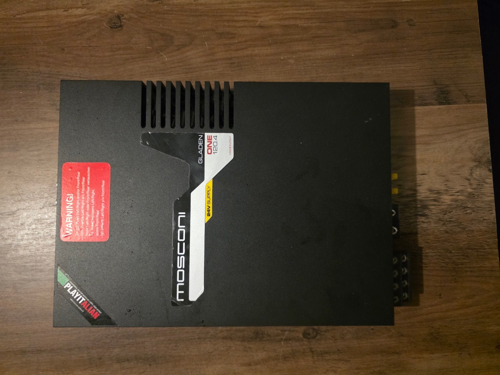 Mosconi Gladen One 120.4 DSP 24v Versterker, Overige merken, Ophalen of Verzenden, 120 watt of meer, Gebruikt