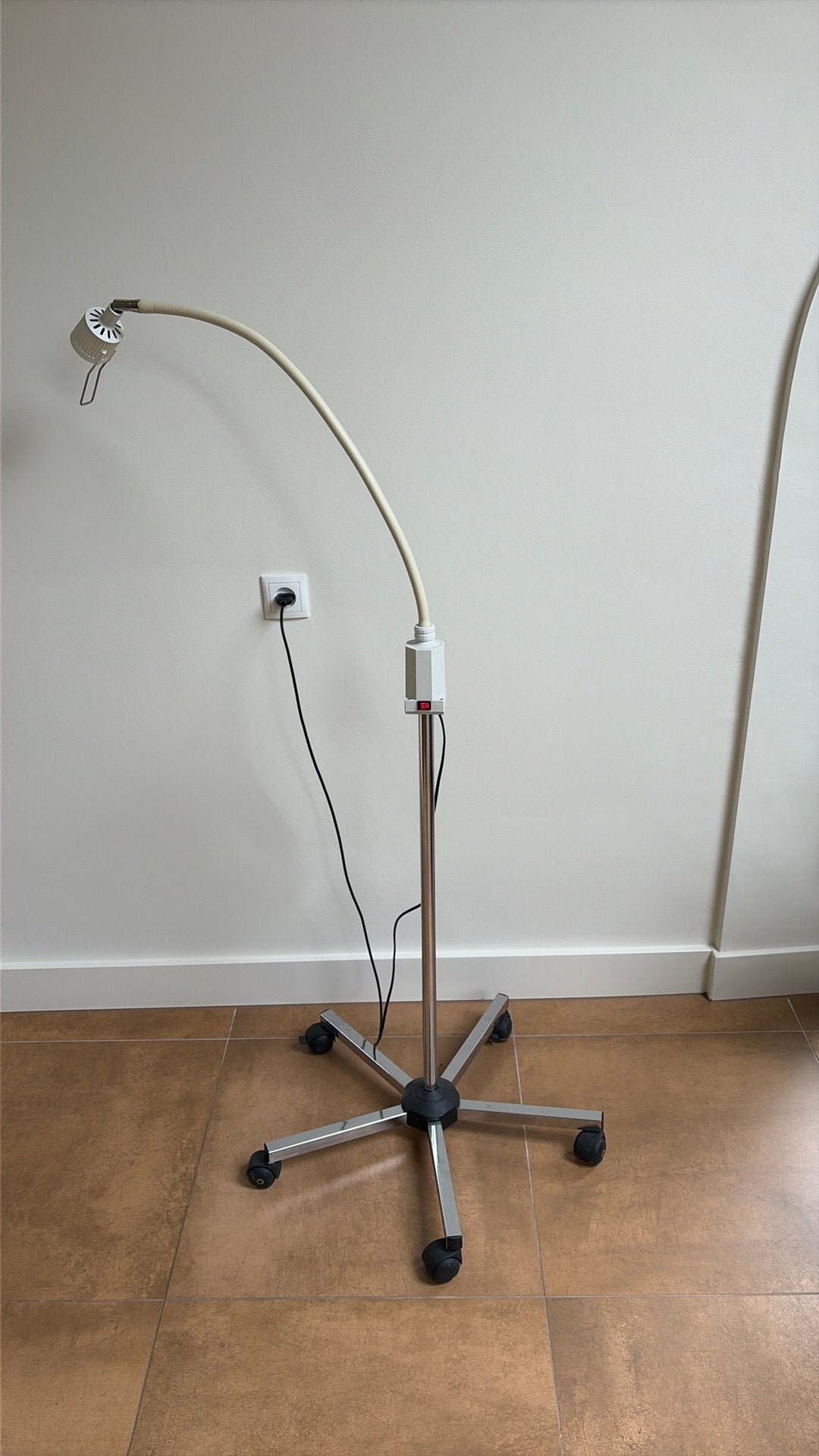 Onderzoekslamp industriële lamp Sunnex HS 541, Ophalen, Zo goed als nieuw, Minder dan 100 cm