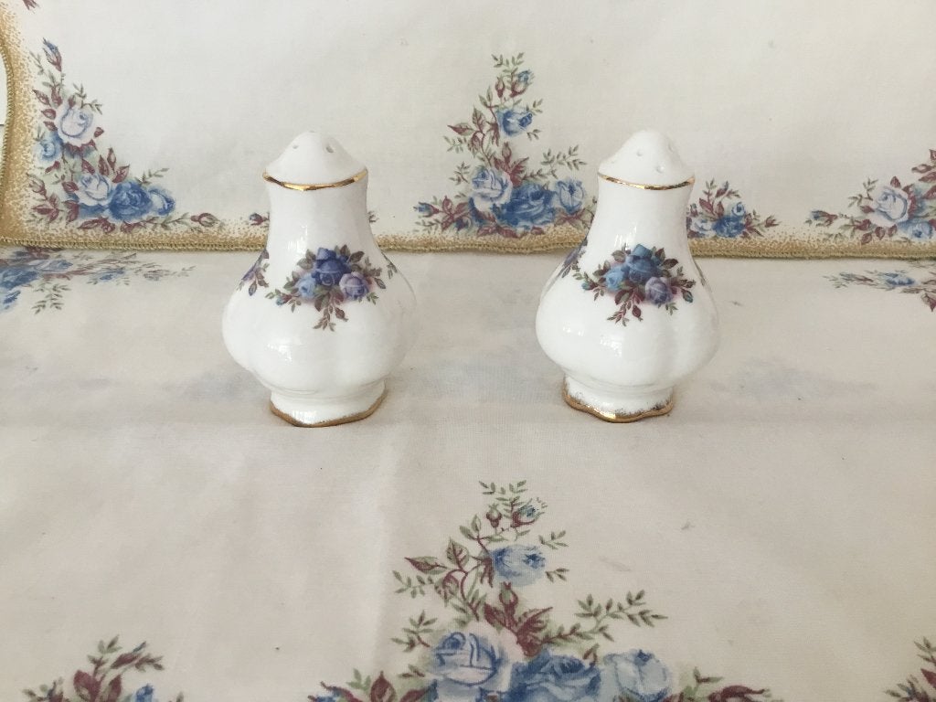 Royal Albert MOONLIGHT ROSE PEPER EN ZOUT SET, Ophalen of Verzenden