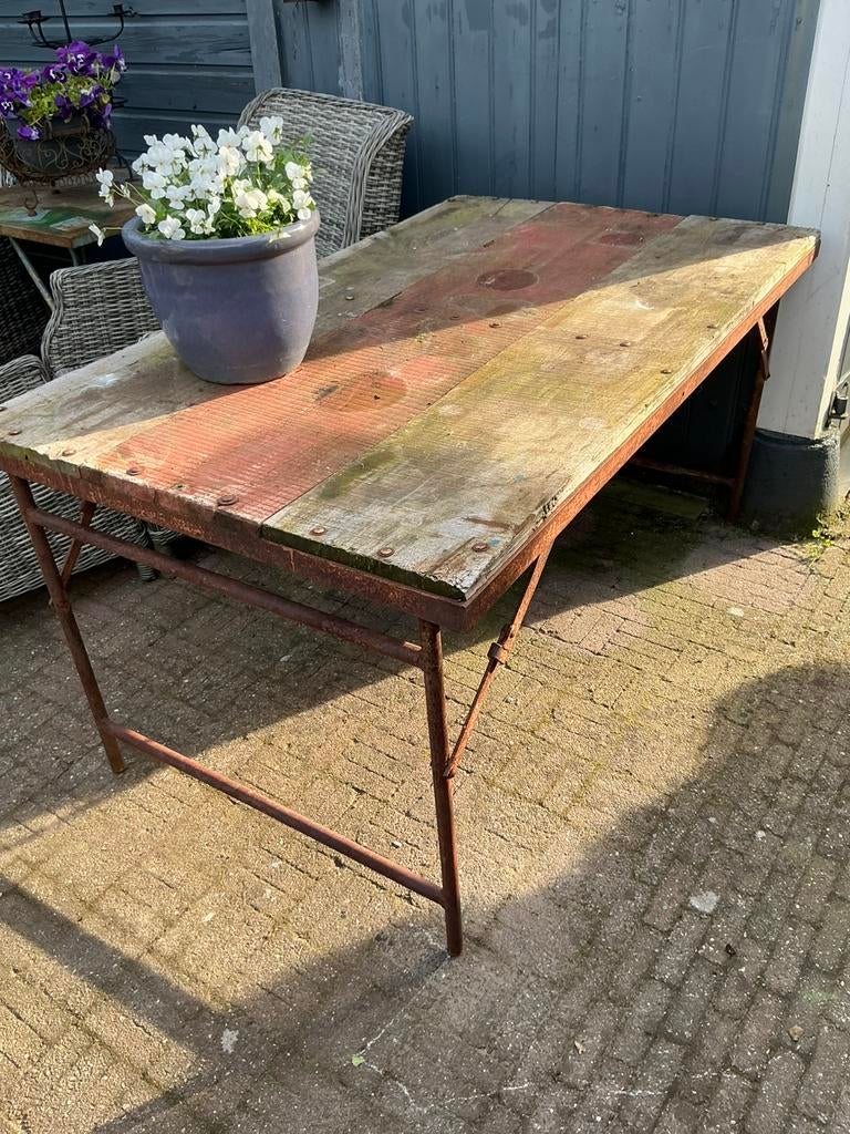 Antieke Franse markt tafel, Ophalen
