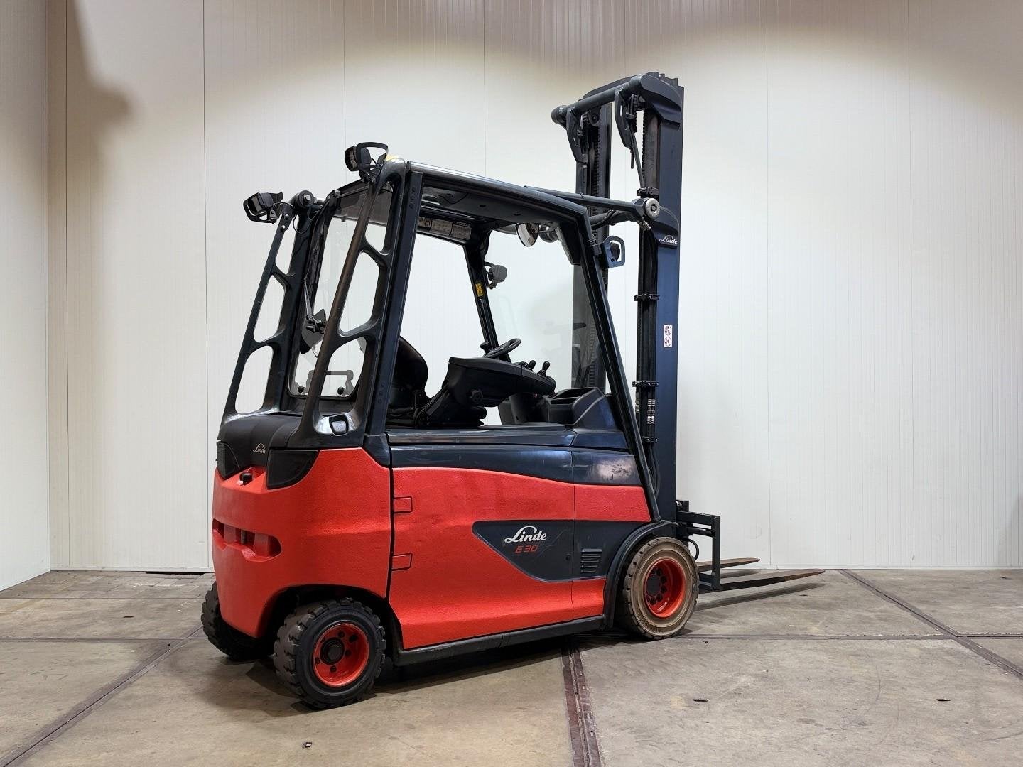 Linde E30-600 4x ventiel [ACCU 2021] 2017 sideshift HL1305, Zakelijke goederen, 3000 tot 4000 kg, Elektrisch, Heftruck, Linde