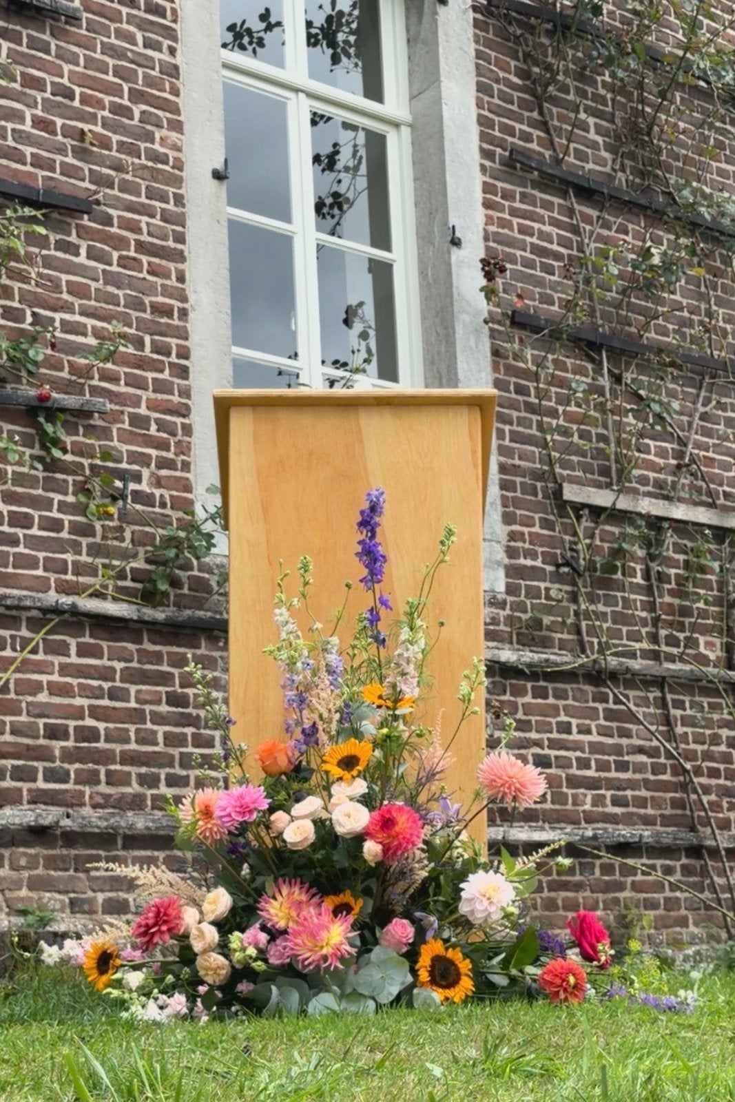 Houten Spreekstoel / Katheder - Ideaal voor Huwelijk, Ophalen, Gebruikt
