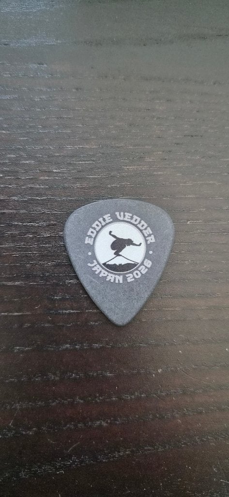Eddie Vedder (Pearl Jam) - Plectrum 2026 Japan, Verzenden, Zo goed als nieuw, Overige formaten, Alternative Rock