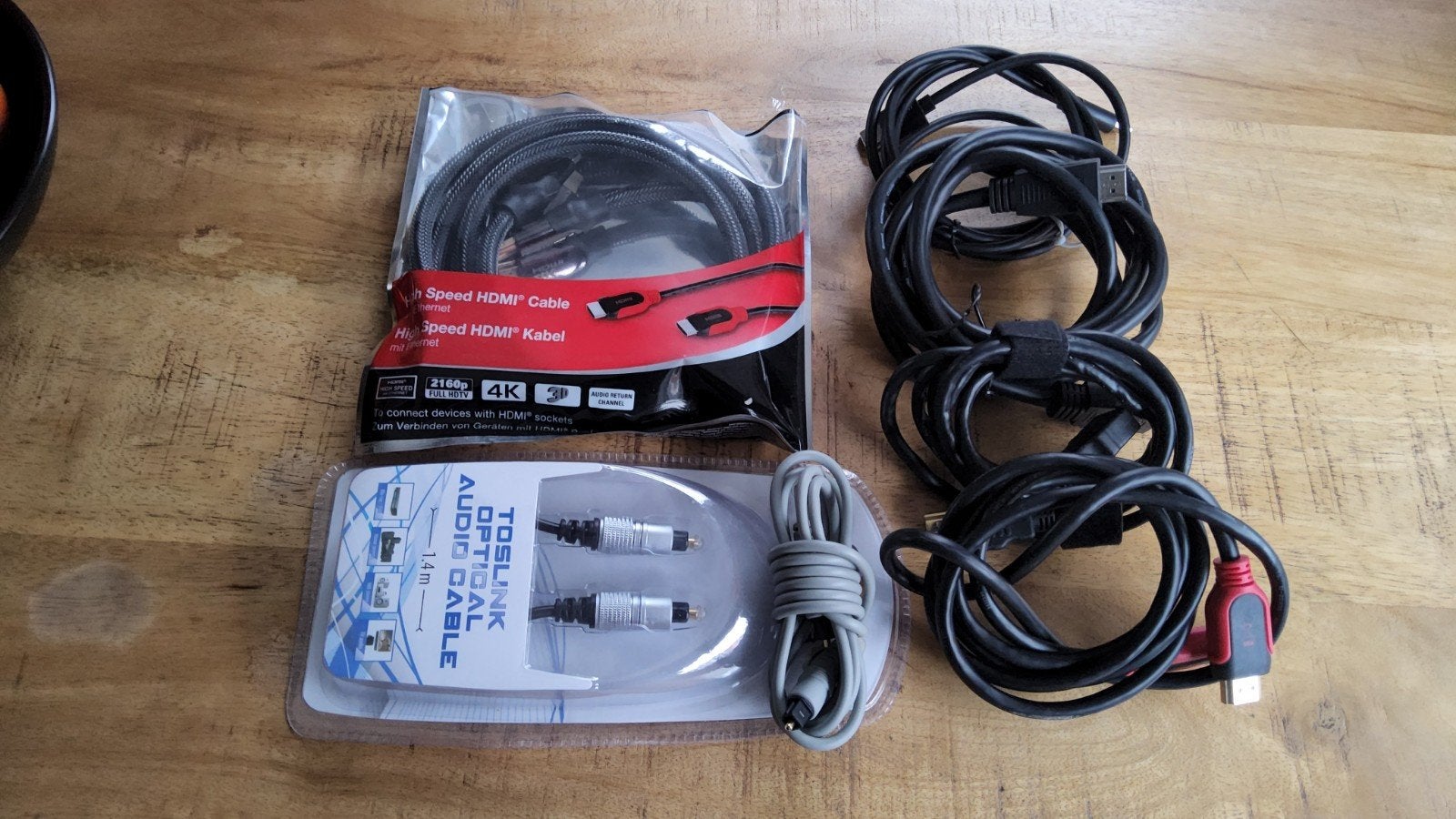 Diverse kabels: HDMI, Optisch en meer, Audio, Tv en Foto, Ophalen of Verzenden, Gebruikt, 2 tot 5 meter, HDMI-kabel