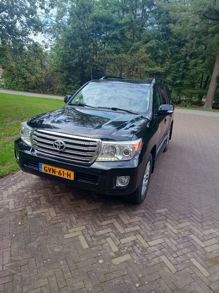 Foto 6 van Toyota Land Cruiser V8 4.5 D-4d AUT 7PERS 2012 Zwart