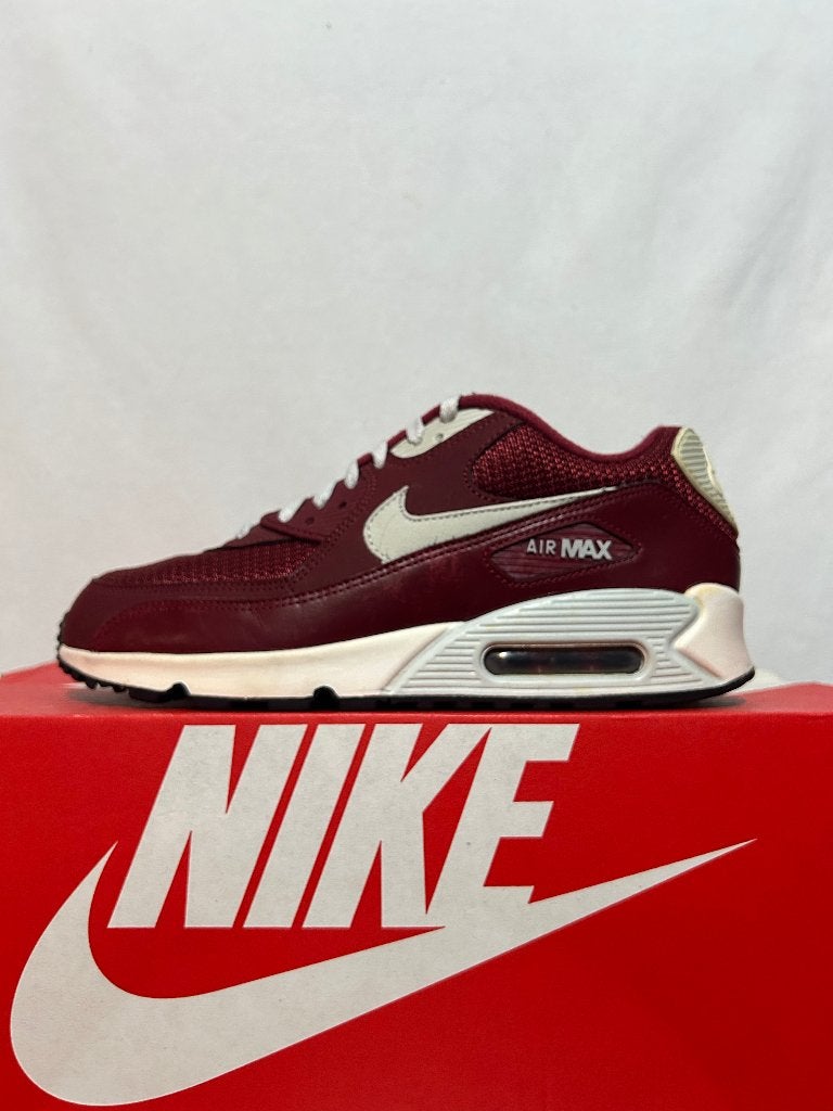 ALS NIEUW! Maat 41 - Nike Air Max 90 Essential Team Red
