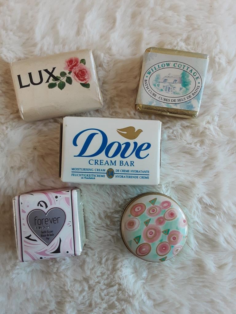 Heerlijke Zeepjes en Parfum Crème., Ophalen of Verzenden, Nieuw, Gehele gezicht