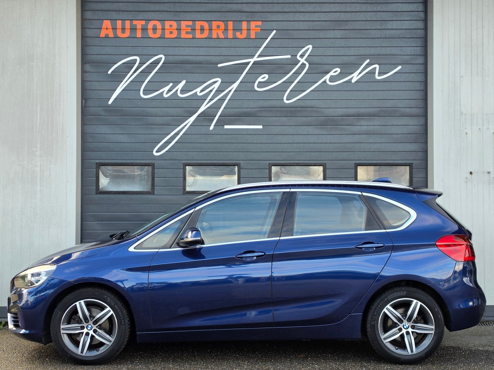 BMW 2-serie Active Tourer 218i Executive Sport-Line|Clima|Na, Auto's, Voorwielaandrijving, Gebruikt, Blauw, Origineel Nederlands