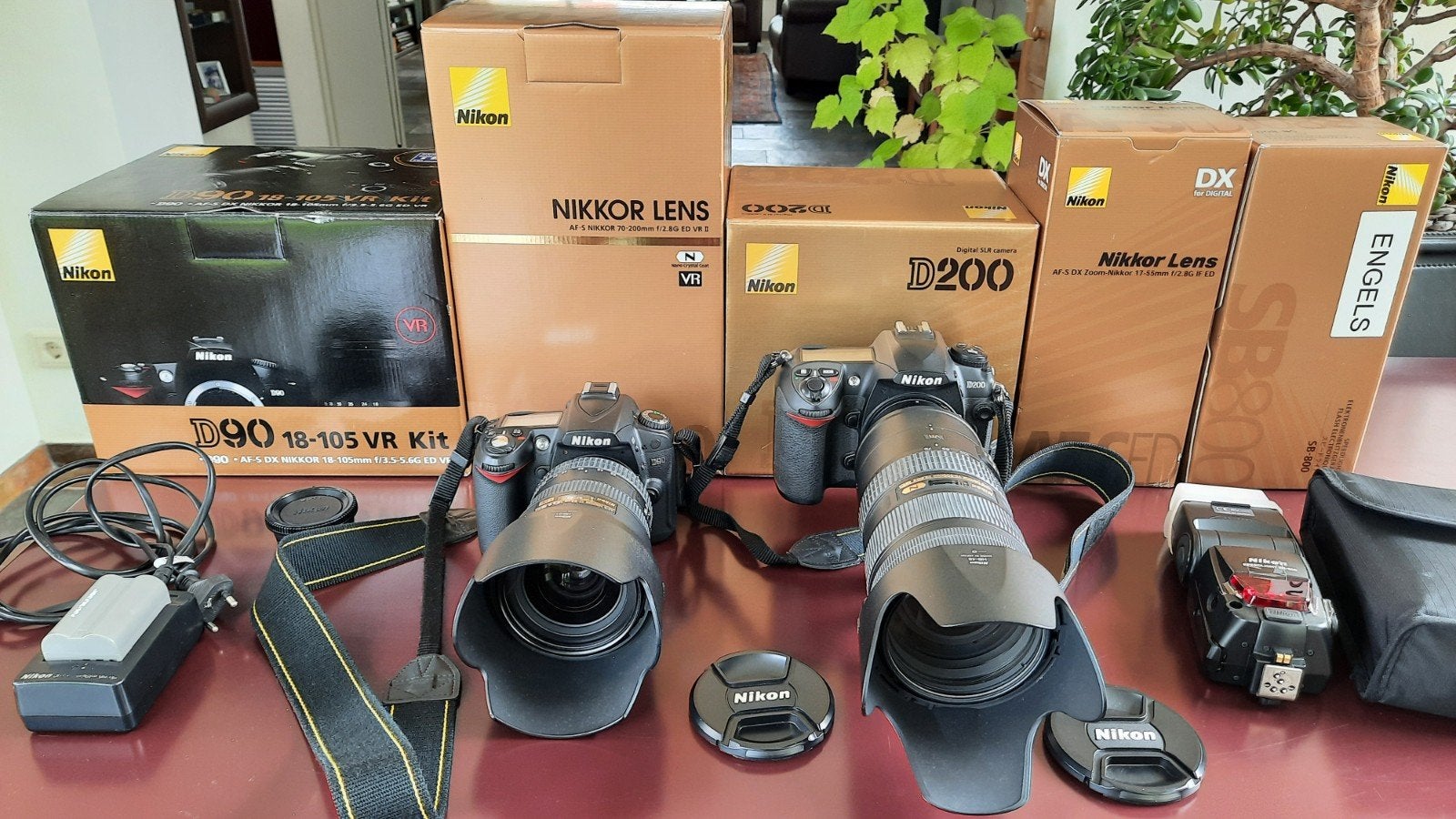 Nikon D90 & D200 DSLR camera set met lenzen en flitser, Ophalen of Verzenden, Gebruikt