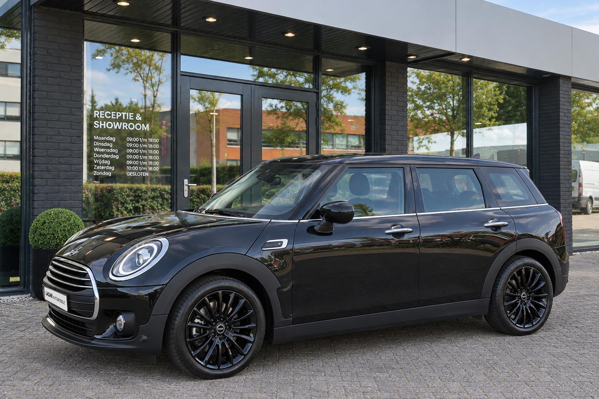 Mini Clubman 1.5 One Chili I Apple CarPlay™ I Facelift I L, Auto's, Gebruikt, Leder en Stof, Zwart, 102 pk