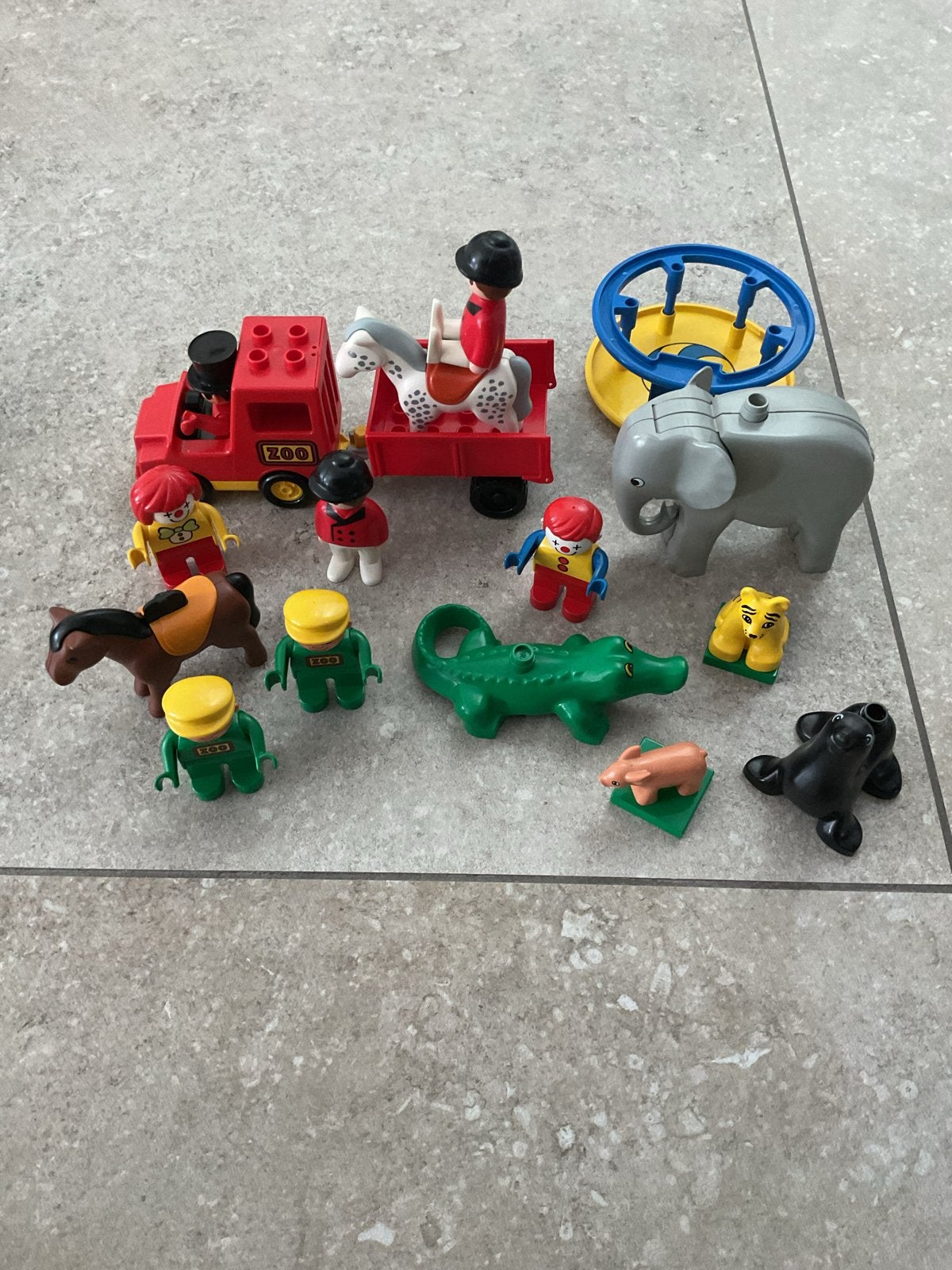 partij LEGO Duplo met dieren en figuren, Gebruikt, Ophalen of Verzenden, Duplo, Inclusief accessoires