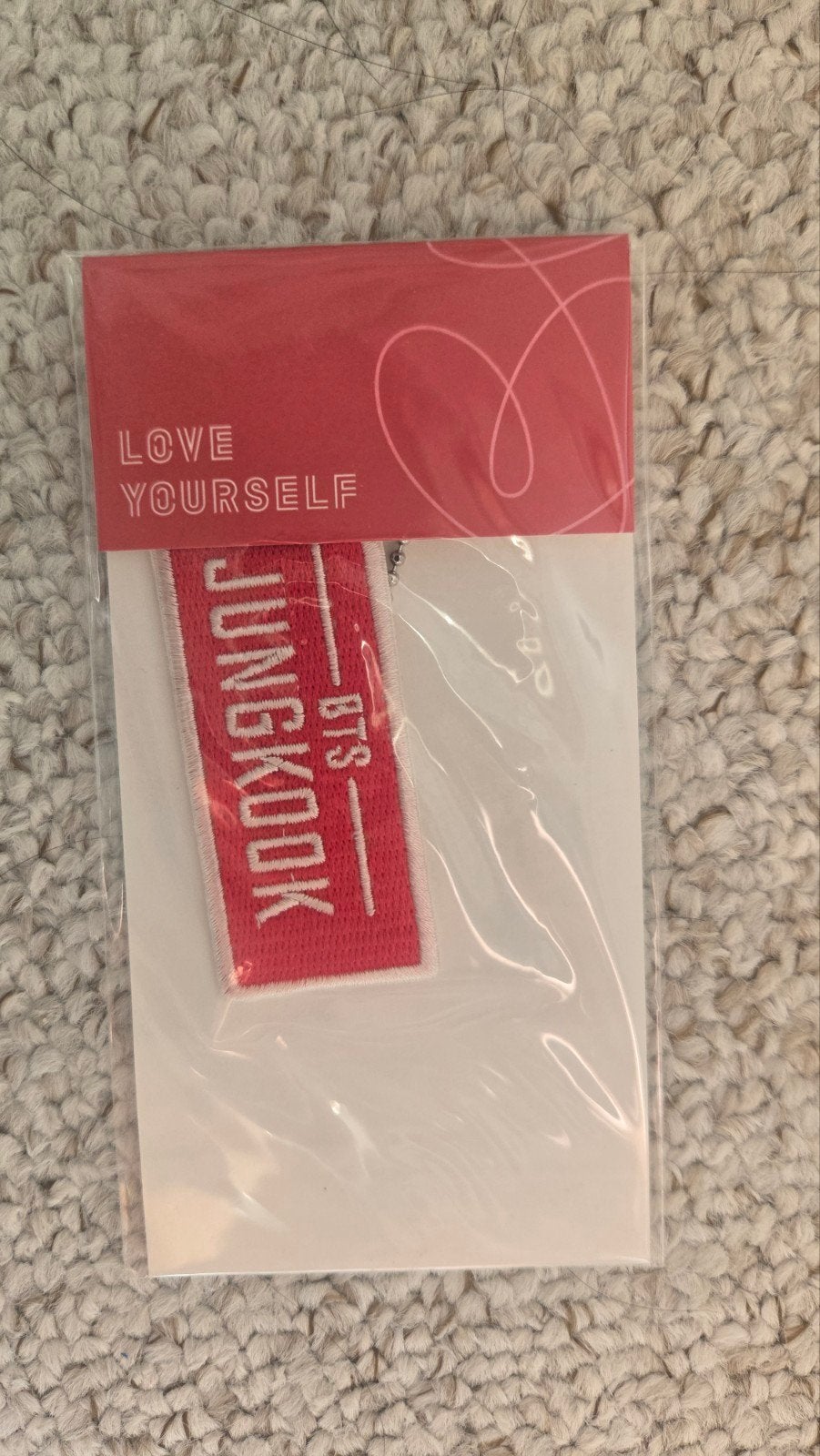 BTS Jungkook Love Yourself sleutelhanger, Ophalen of Verzenden, Nieuw, Overige typen