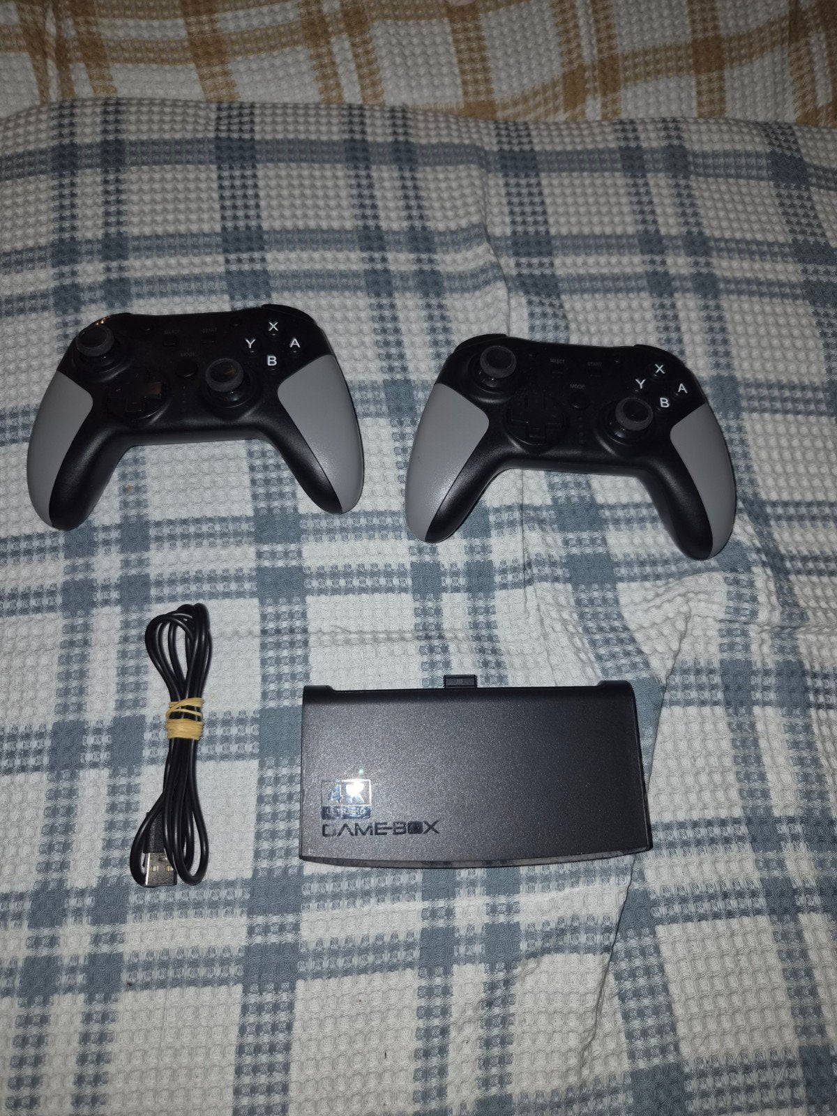4K ultra hd game Box met 2 controllers en veel games, Ophalen of Verzenden, Overige merken, Zo goed als nieuw