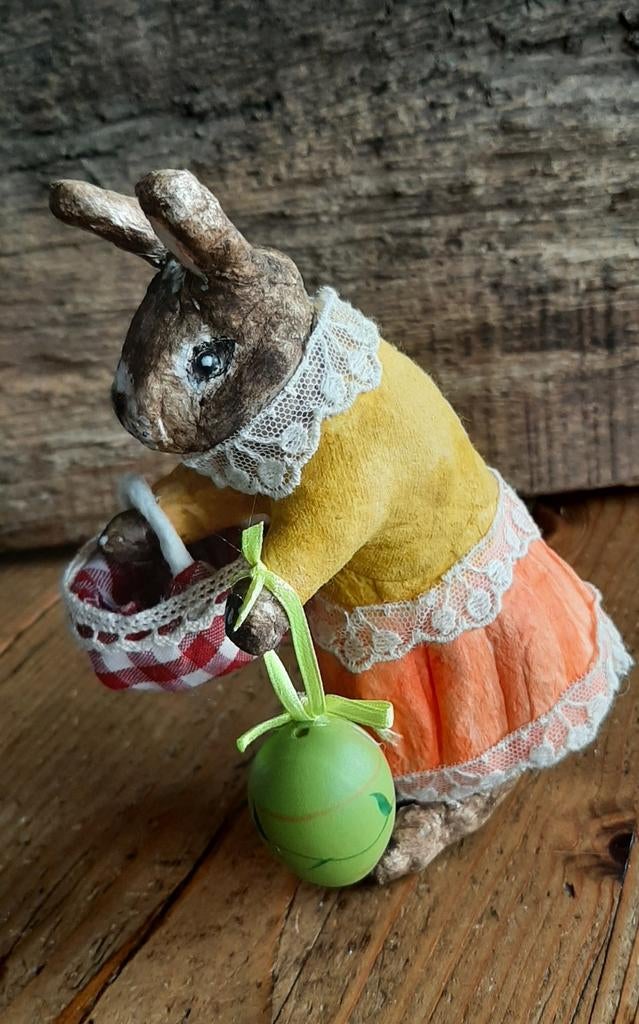 Haas wattenpopje met picknickmand handgemaakt, Antiek en Kunst, Curiosa en Brocante, Ophalen of Verzenden