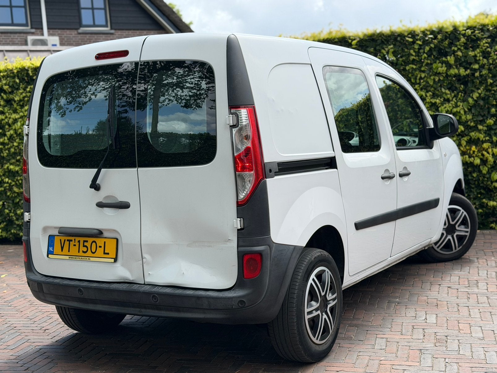 Renault Kangoo 1.5 DCI 55KW 2016 Airco, Navi, Cruise, Blueto, Voorwielaandrijving, Euro 5, Stof, 74 pk
