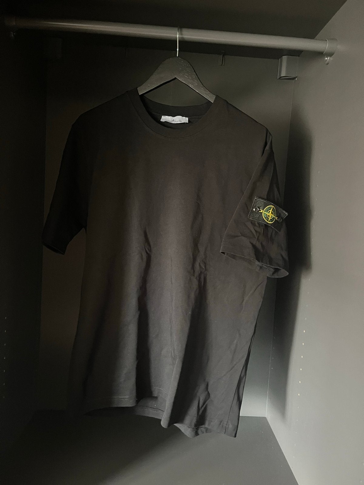 Stone Island T-shirt, jas en broek - Maat L, Ophalen of Verzenden, Zo goed als nieuw, Maat 52/54 (L), Zwart