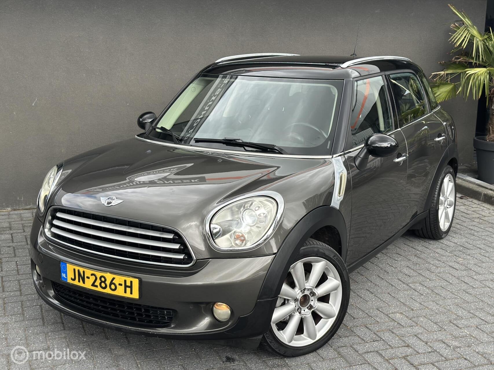 MINI Countryman 1.6 Cooper Pepper | Climate | LMV | 6-bak, Voorwielaandrijving, Euro 5, Electronic Stability Program (ESP), Gebruikt