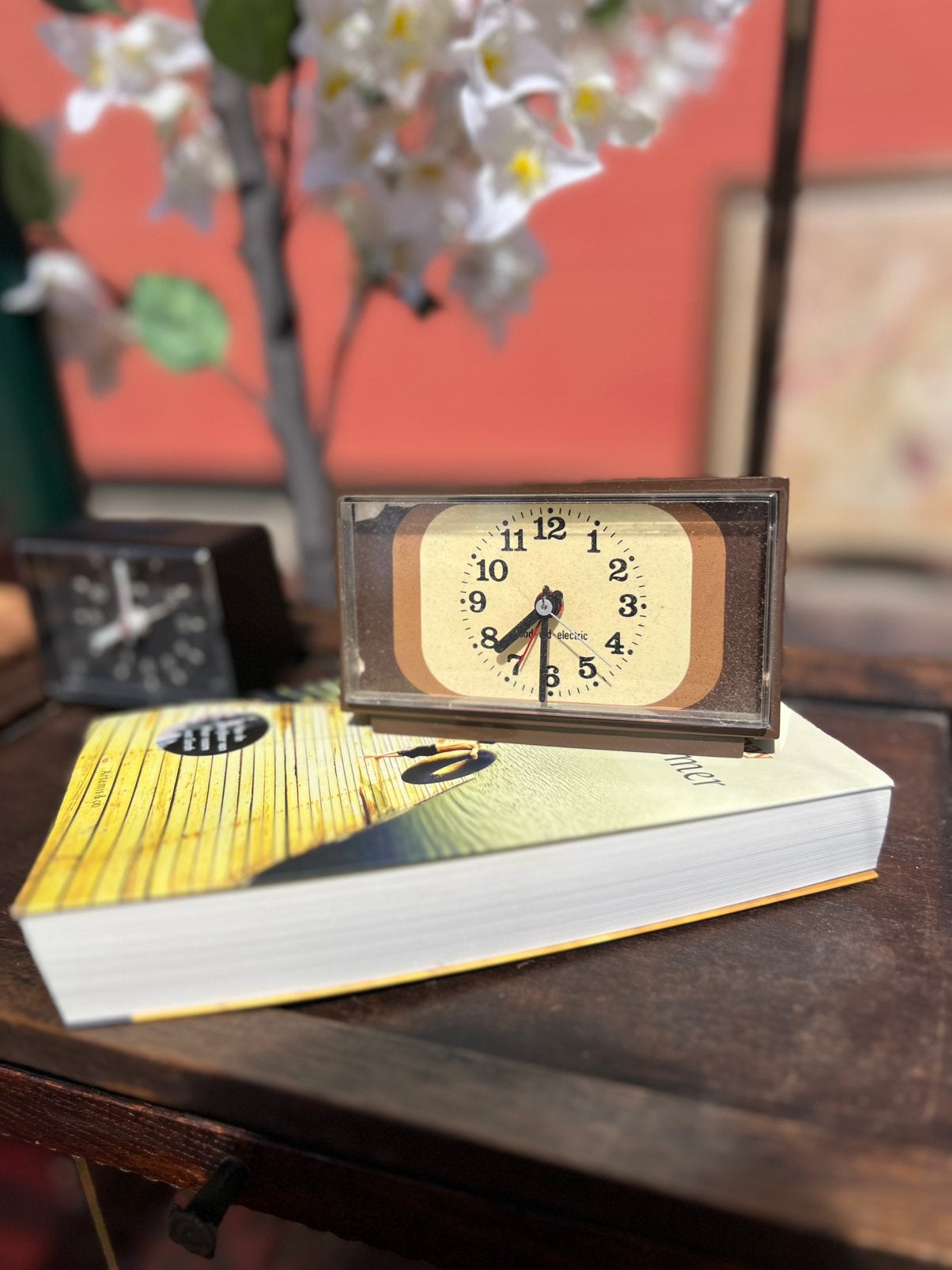 Vintage Duitse Elektrische Wekkers | Philips & KGA 123, Antiek en Kunst, Antiek | Klokken, Ophalen