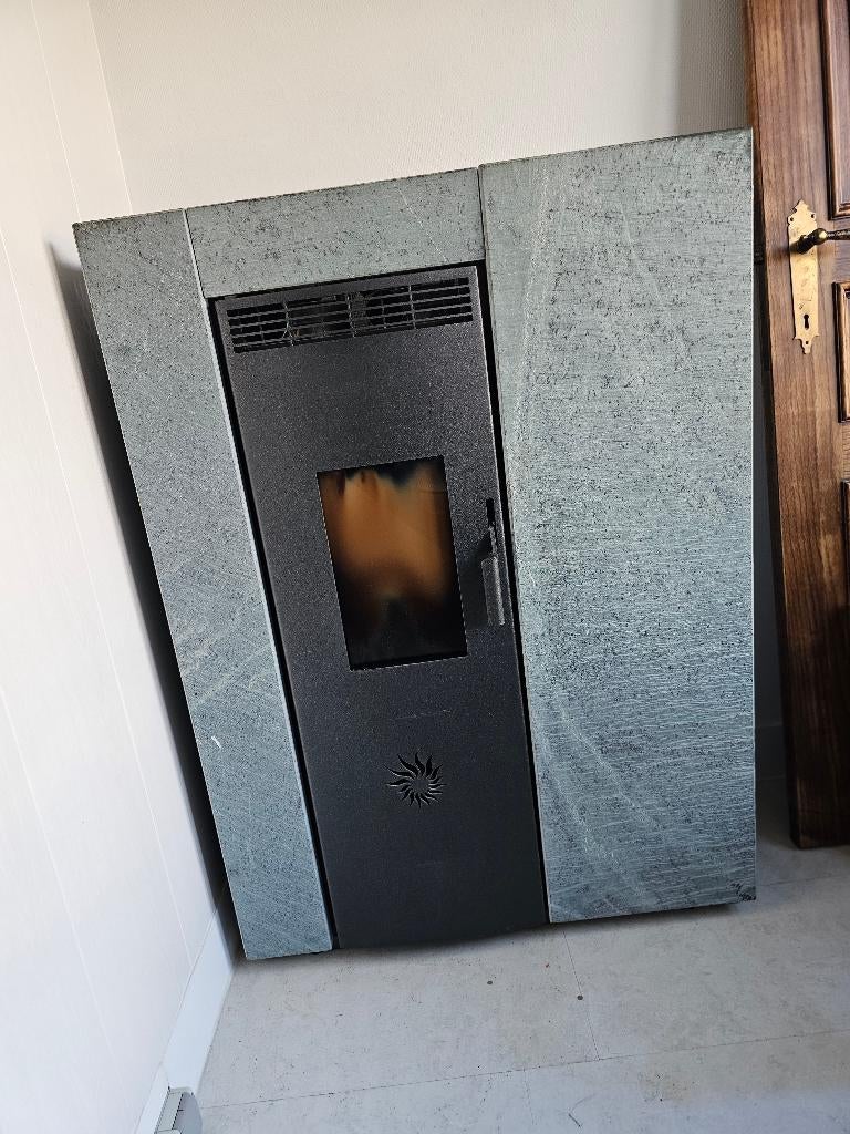 Pellet kachel, Huis en Inrichting, Kachels, Ophalen, Zo goed als nieuw, Hout, Houtkachel