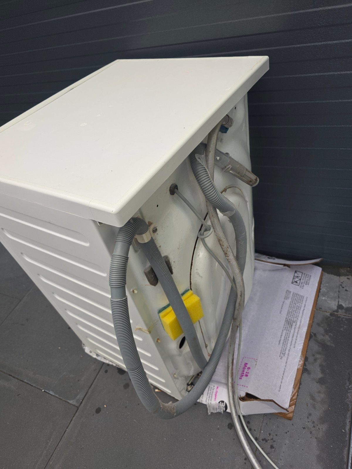 Wasmachine - defect slang kapoot voor onderdelen of reparati, Ophalen of Verzenden, 1200 tot 1600 toeren, 85 tot 90 cm