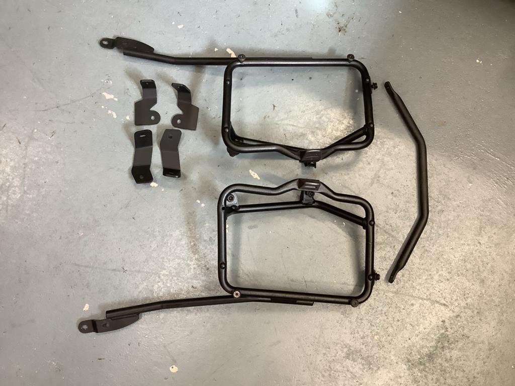 Givi Monokey zijkofferdragers voor Honda nc 750< bj 2021, Ophalen, Gebruikt