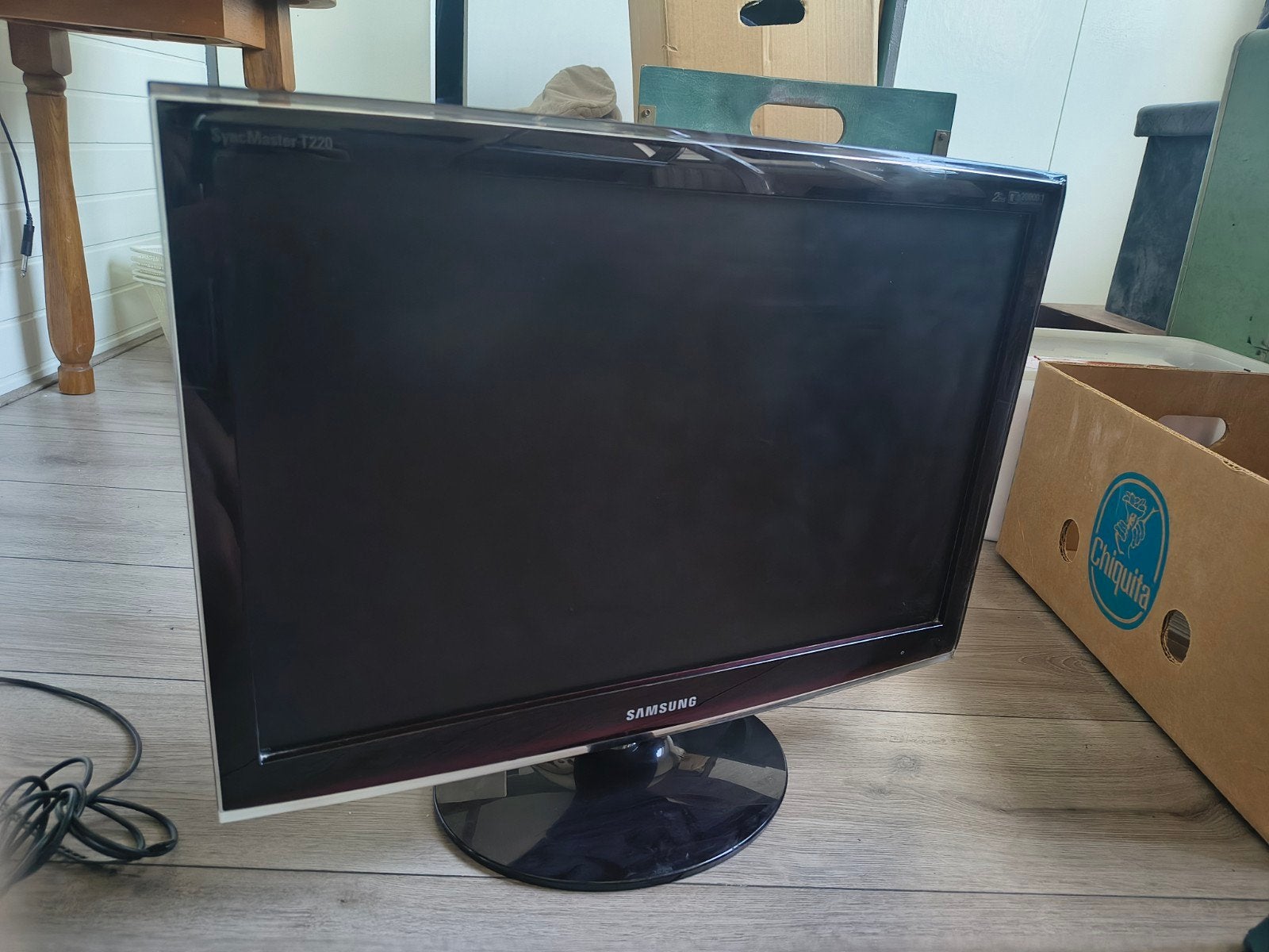 Samsung SyncMaster T220 Monitor - 22 inch, Ophalen, Gebruikt, In hoogte verstelbaar, VA