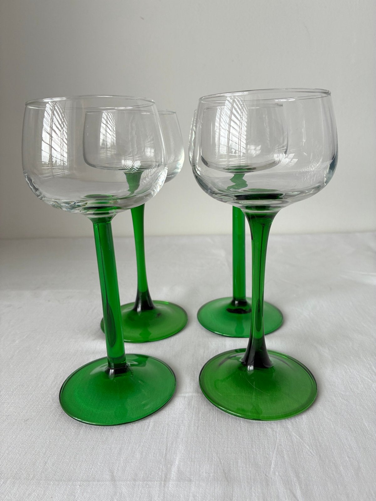 Set van 4 vintage groene wijnglazen, Ophalen of Verzenden